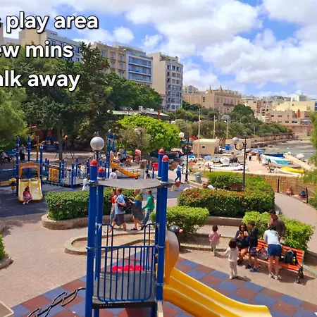 V86 - Balluta Old College Apartman Sliema