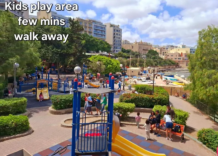 V86 - Balluta Old College Apartman Sliema